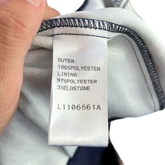 Little Mistress All Over Contrast Printed Jumpsuit size 4 Navy Floral - Picture 9 of 10